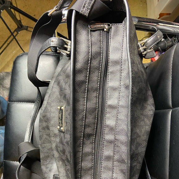Michael Kors Jet Set Signature Diaper Bag - Picture 8 of 11